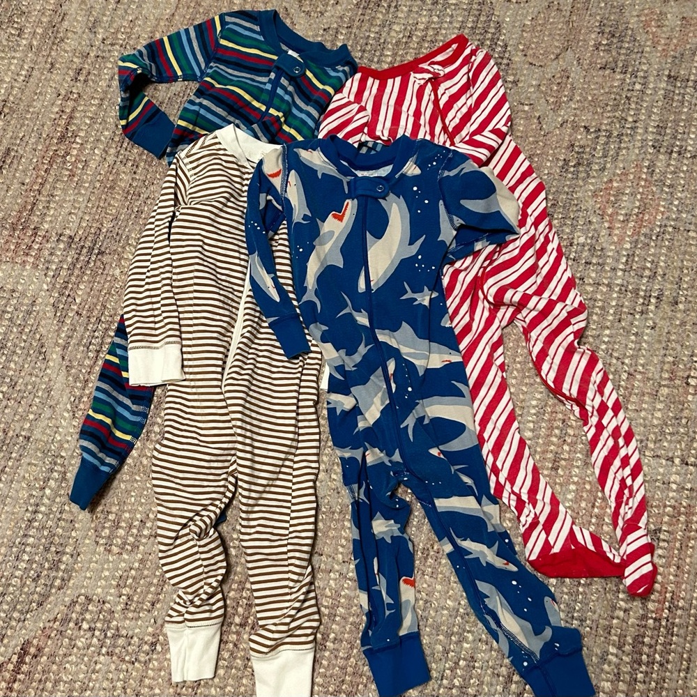 Toddler zipper jammies, Quincy Mae, Hanna Andersson, shark, striped